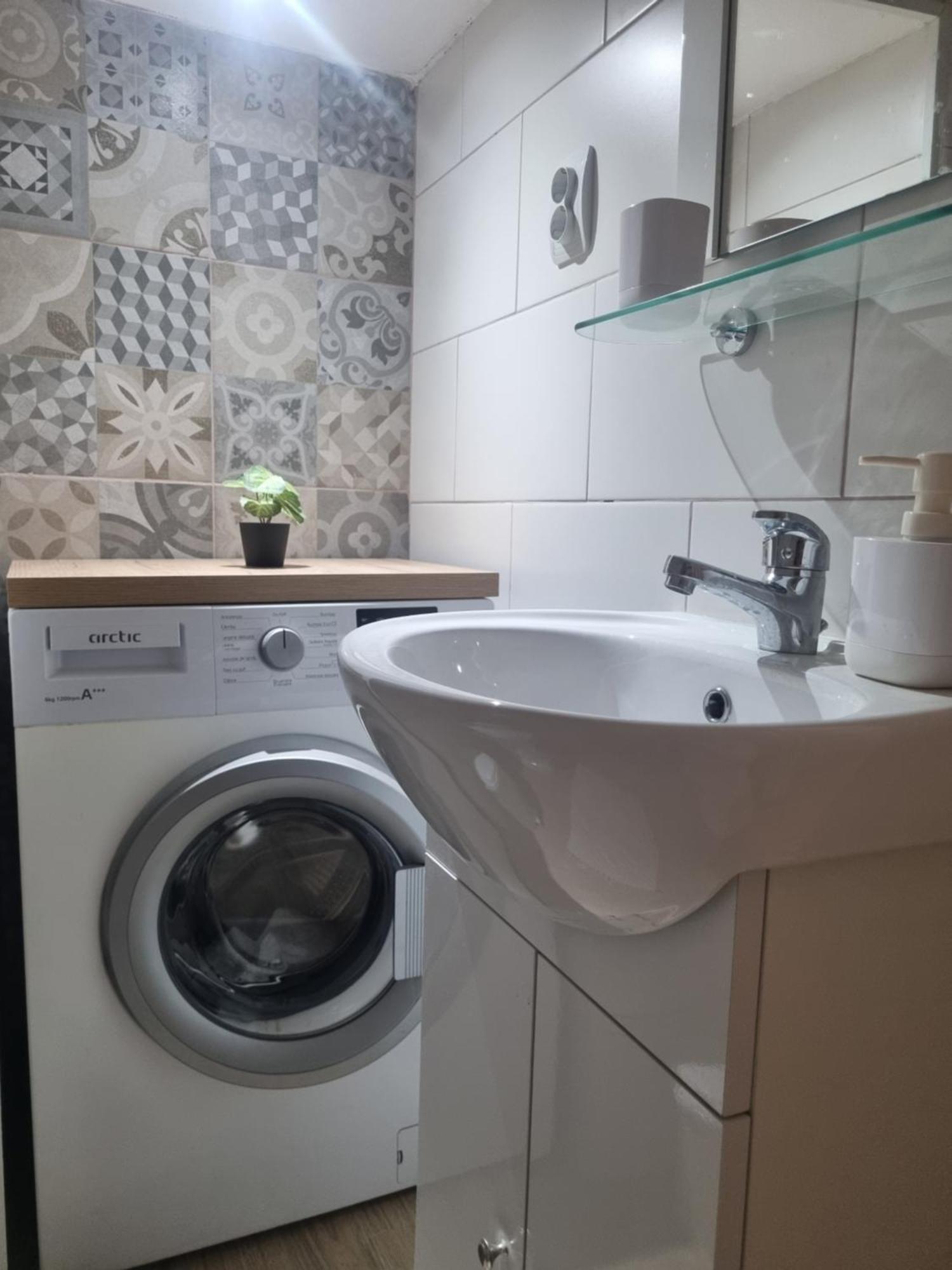 Creative Arch Apartment Timisoara Bagian luar foto